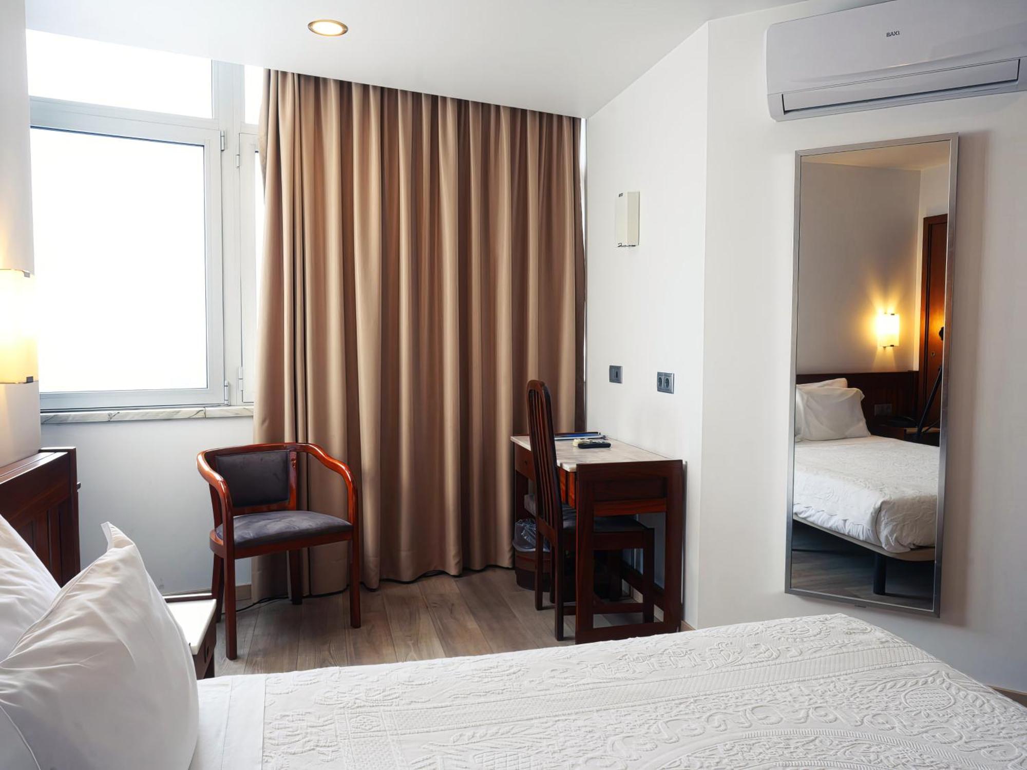 Hotel Sao Francisco Leiria Luaran gambar
